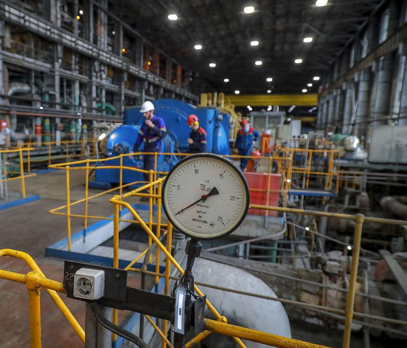 Мэр Кудрявцев: жилые дома начнут подключать к теплу с 19 сентября