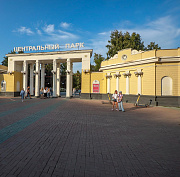 Мэр Кудрявцев: здание у входа в Центральный парк капитально отремонтируют