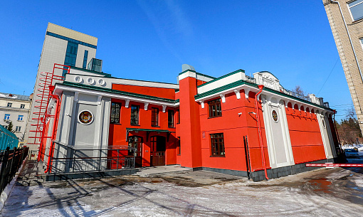 20 ярких кадров из нового здания театра Афанасьева в Новосибирске