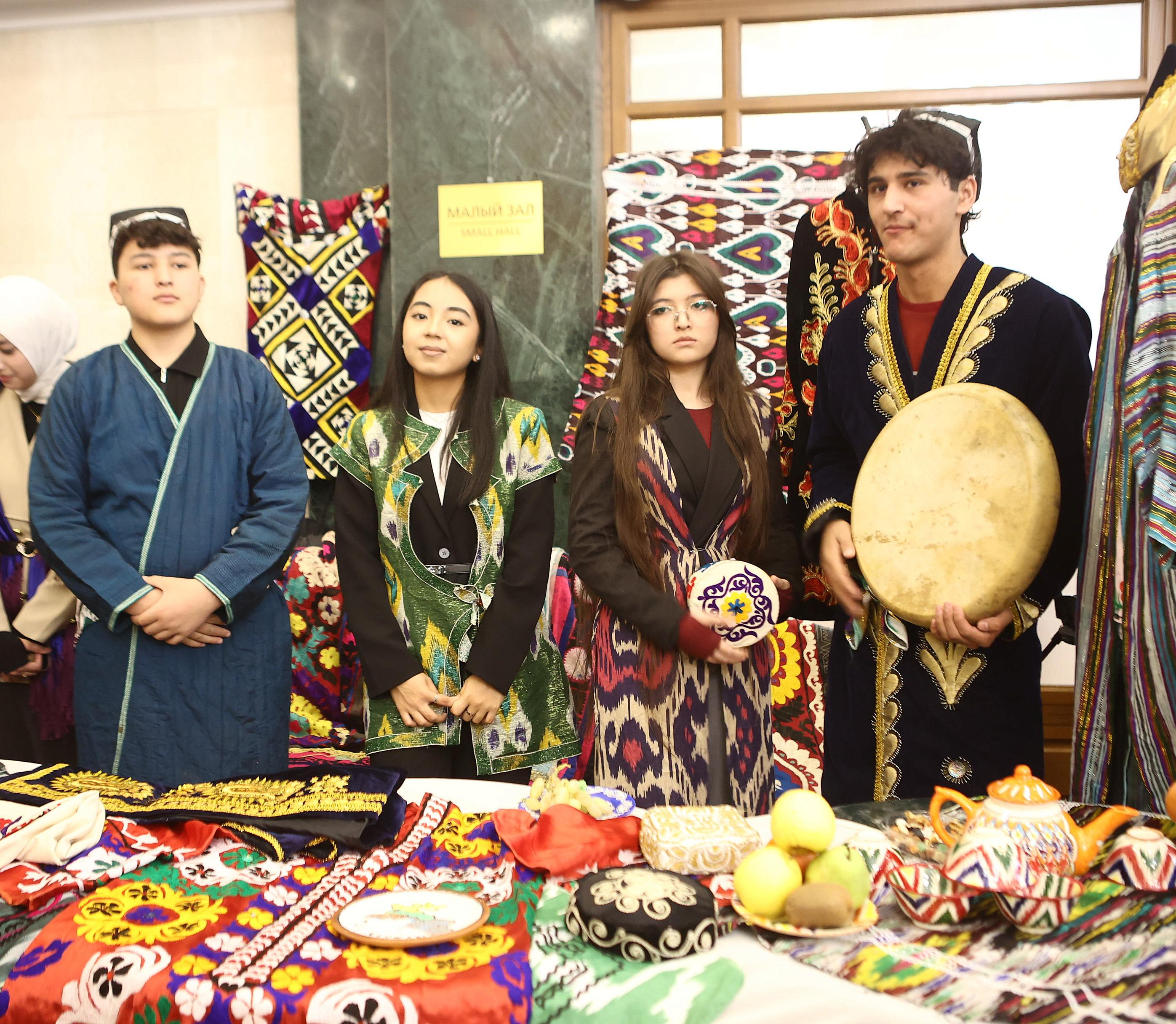 Новосибирcк — город дружбы: фестиваль национальных культур прошёл в ДКЖ