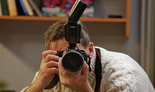 Фотографов зовут снимать победивших рак новосибирцев