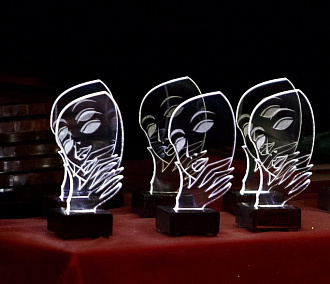 Главные награды «Апарте» выиграли новосибирцы и москвичи