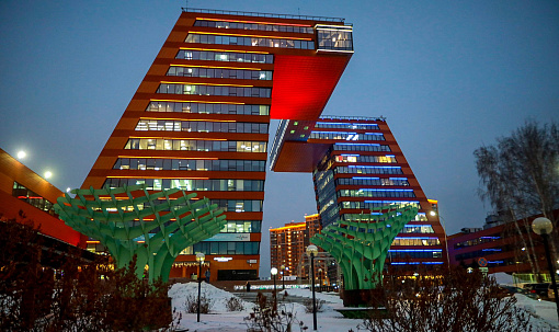 Робот-газонокосилка и ещё 20 проектов попали в инкубатор Академпарка