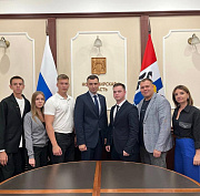 Участники программы «Герои НовоСибири» встретились с молодёжью