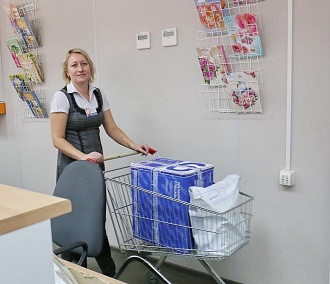«Почта России» нашла работу подросткам — они сортируют письма