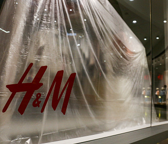 Магазин H&M открыли в ТРЦ «Галерея Новосибирск» для распродажи