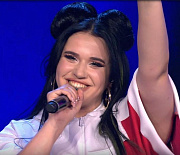 Девушка из Новосибирска спародировала Бьянку на телешоу «Ярче звёзд»