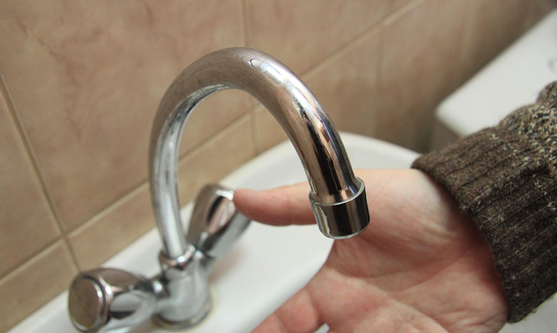 Робот Николай стал рассказывать об отключениях воды в Новосибирске