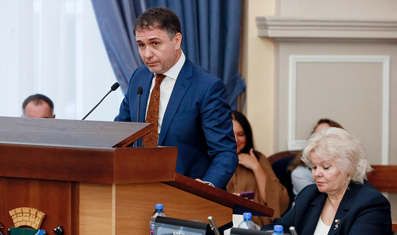 Мэр Кудрявцев поздравил с медалью председателя горсовета Новосибирска