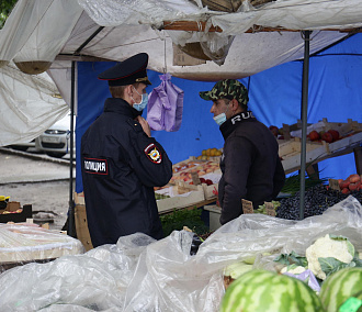 Тут вам не место: нелегальных бизнесменов лишили 2 тонн фруктов и овощей