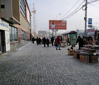 Мэрия Новосибирска разберётся с уличной торговлей, уродующей город
