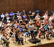 Выбрать Новосибирск культурной столицей призвал производитель минералки