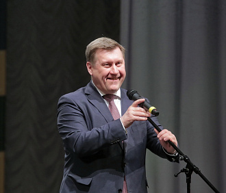 Мэр Локоть поздравляет с Днём российского предпринимательства