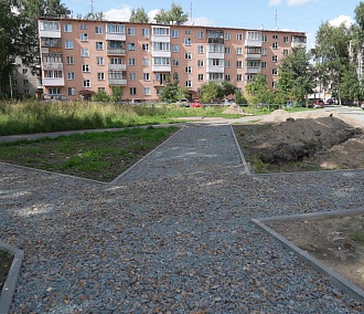Со сценой и фонарями: Голубиный сквер за 17 млн благоустроят на Дачной