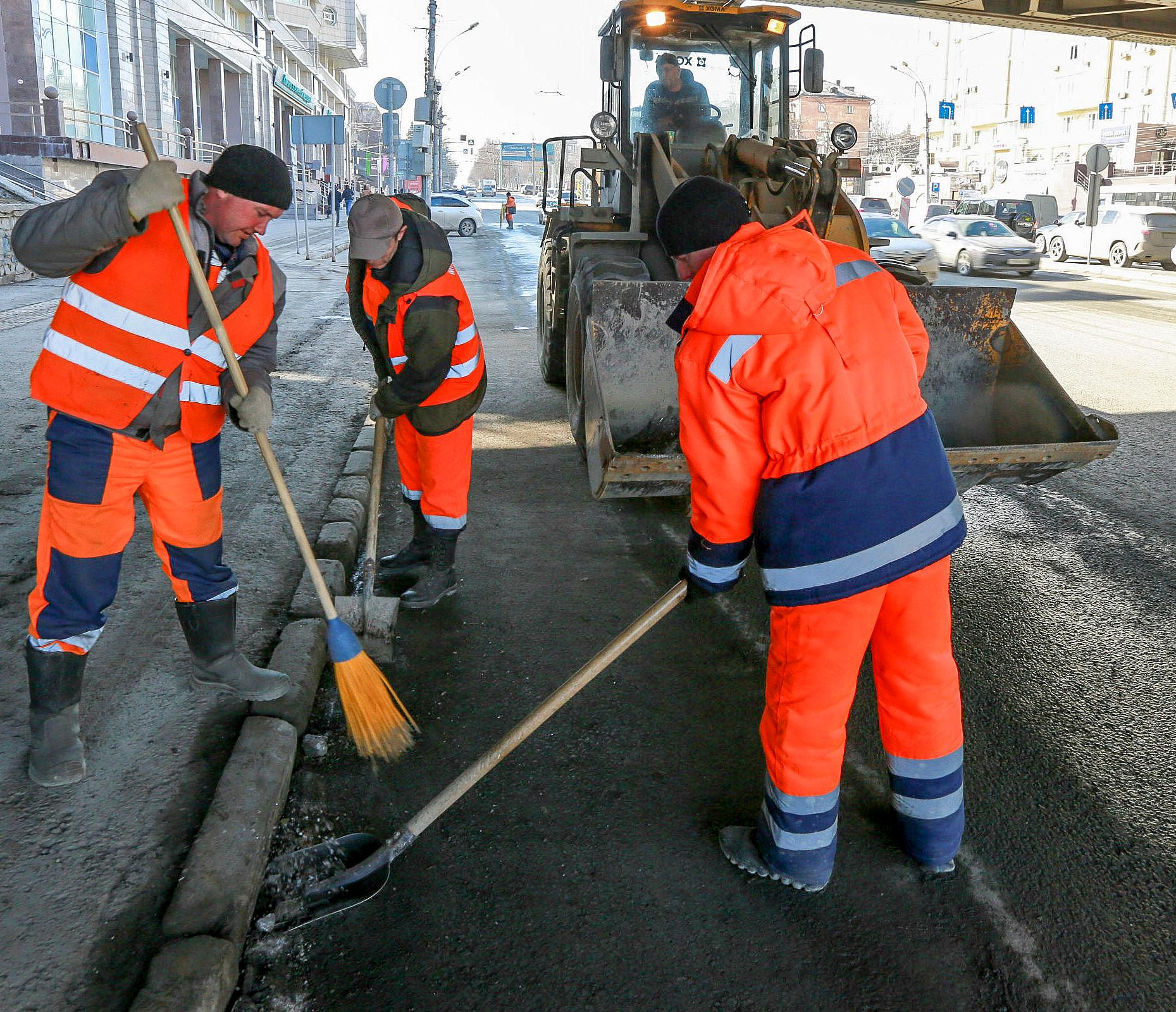 Новосибирцев зовут работать в МКУ «Октябрьское»: открыто 8 вакансий