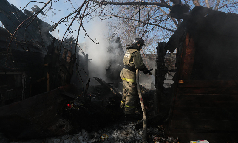 398 пожаров из-за проводки и электроприборов произошло в частном секторе