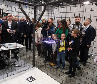 Киберфизическую «Берлогу» открыли на выставке «Учсиб» в Экспоцентре