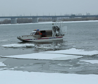 Резкая оттепель в Новосибирске сделала опасным местом реку Обь