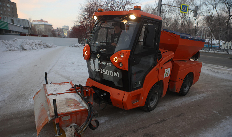 Мэр Кудрявцев поручил проверить качество уборки улиц в Новосибирске