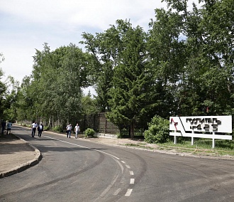 Дорогу к инфекционному госпиталю отремонтировали в Новосибирске