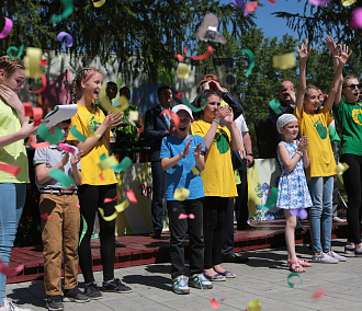 10 популярных лагерей недалеко от Новосибирска: чем там развлекают детей