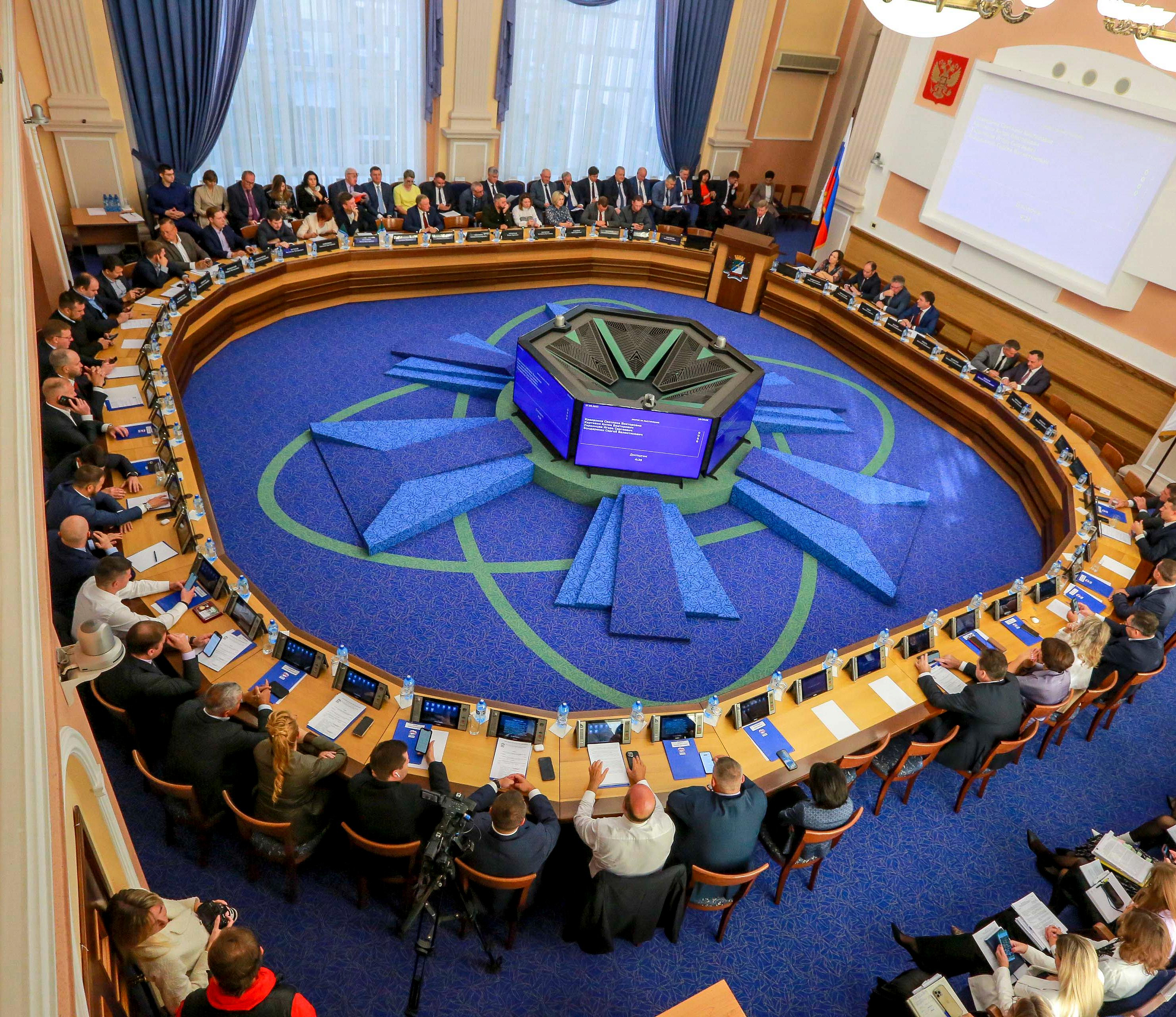 Сессия совета депутатов Новосибирска 14 февраля — прямая трансляция
