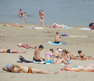 Мэр Новосибирска объяснил закрытые пляжи в жаркую погоду