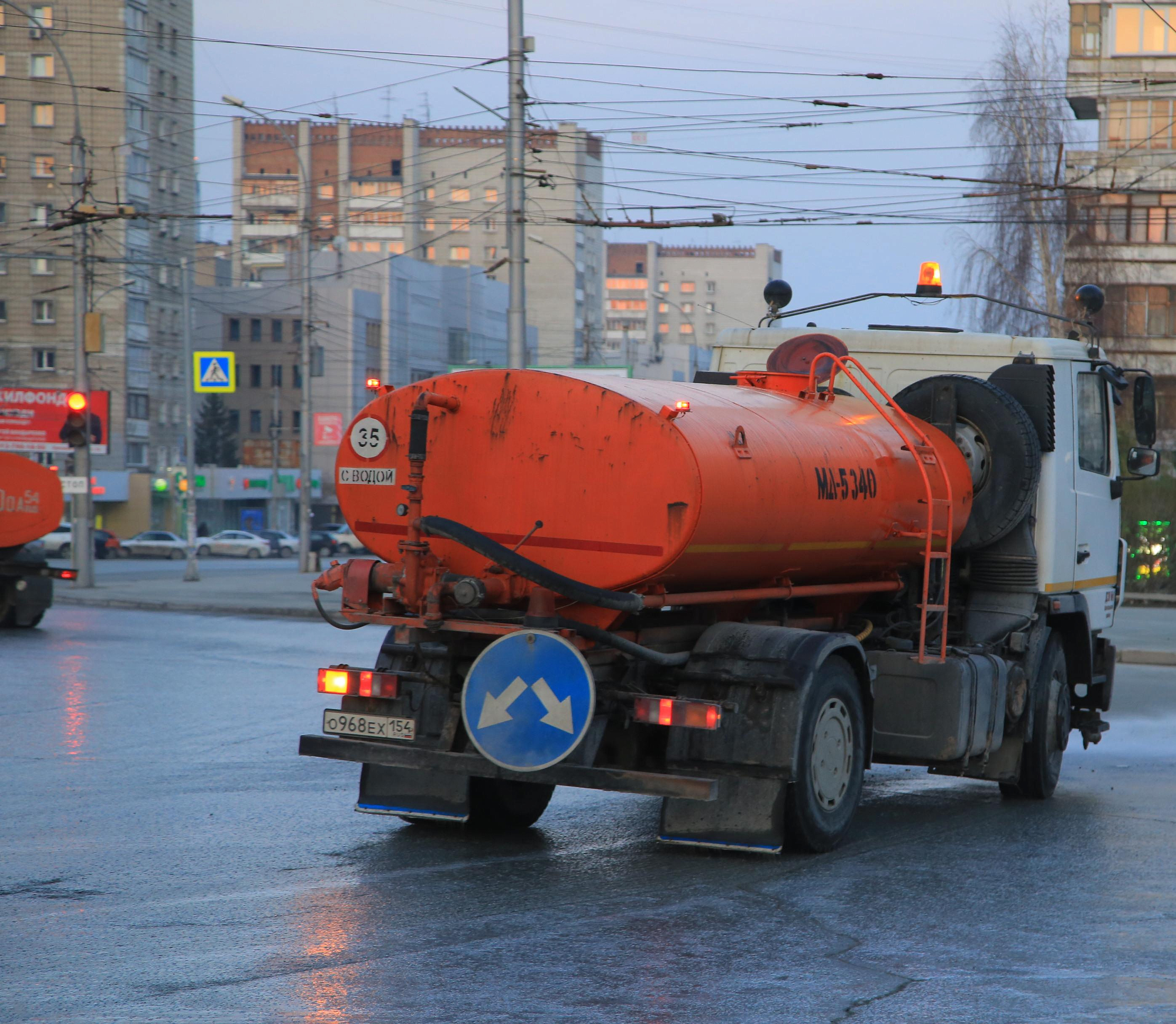 16 300 метров «джерси» и «волны» отмыли в Новосибирске за сутки