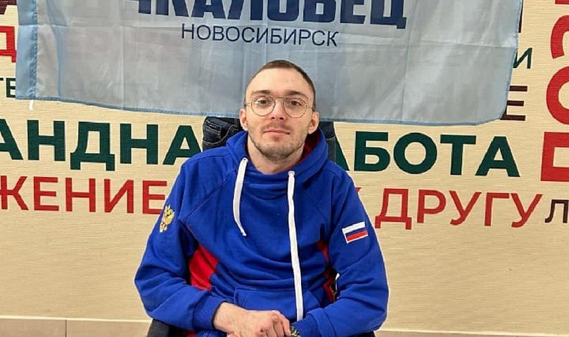 Получивший ранение на СВО новосибирец вышел в финал конкурса «Семья года»