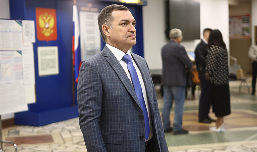 Мэр Кудрявцев и губернатор Травников проголосовали на выборах