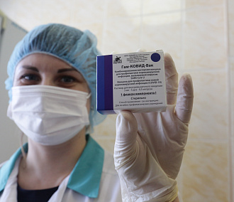 Массовый удар по ковиду: как проводят вакцинацию в Мошковской ЦРБ