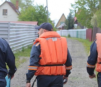 Какую технику подготовили спасатели Новосибирска для встречи паводка