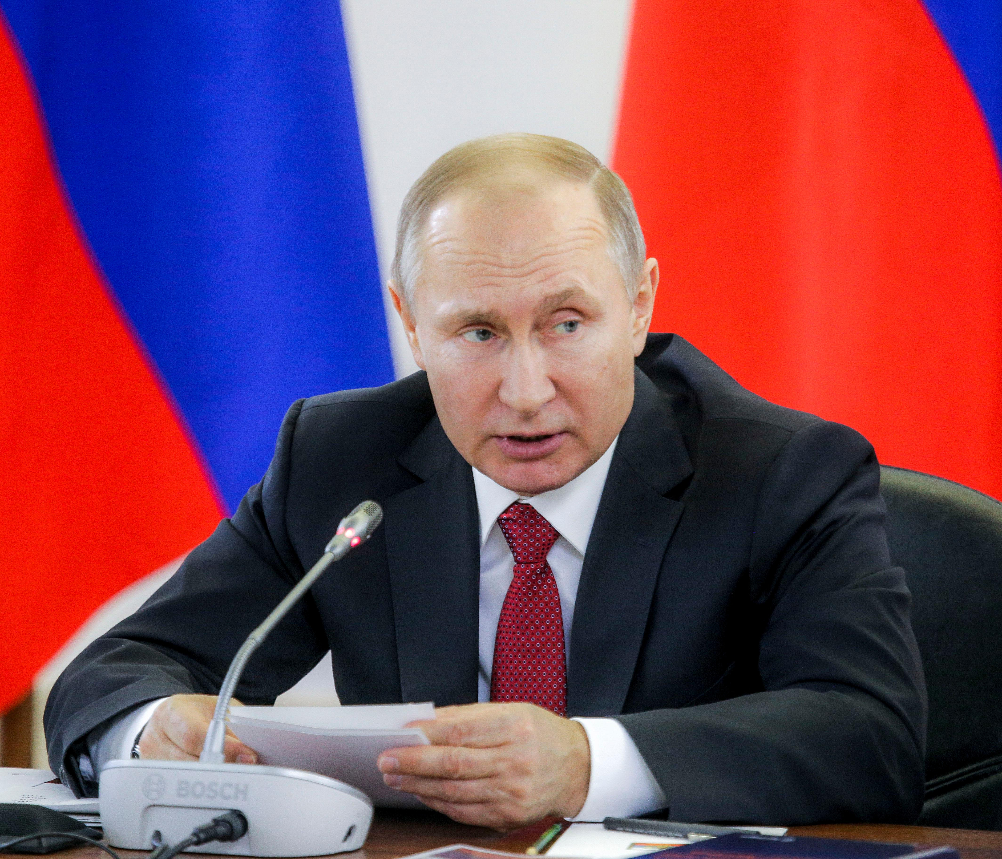 Путин подписал указ о награждении 10 жителей Новосибирской области