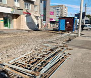 Тротуар площадью 2000 квадратов обновят на улице Мичурина в Новосибирске