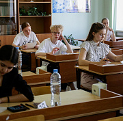 Мэр Кудрявцев: 29 новосибирских выпускников набрали 100 баллов на ЕГЭ