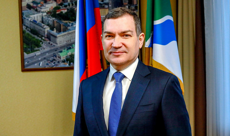 Мэр Кудрявцев поздравил новосибирцев с Днём матери