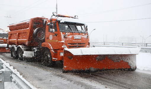 Новосибирских водителей попросили воздержаться от загородных поездок