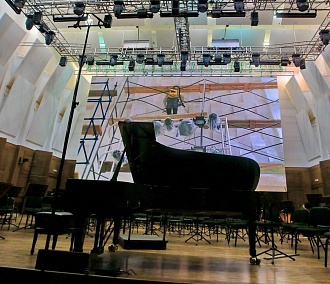 Концерт для фортепиано и 100 фотокамер пройдёт в Новосибирске