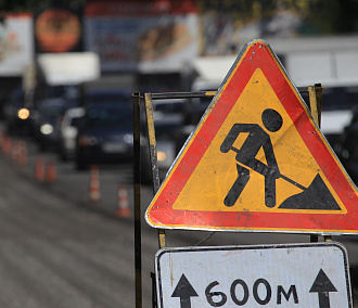 Дороги на трёх улицах в Новосибирске отремонтировали досрочно
