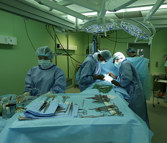 Новосибирские хирурги спасли младенца с редким пороком сердца