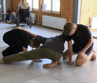 Ведущие хореографы приехали учить новосибирцев современному танцу