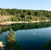 Скалы, озёра и водопады: топ мест для отдыха под Новосибирском