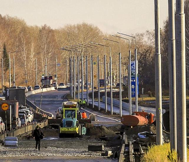 На развязке Северного обхода Новосибирска построили 5,1 км освещения