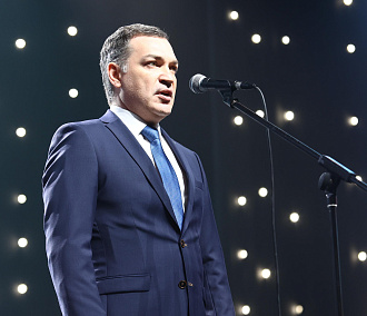 Мэр Кудрявцев поздравляет новосибирцев с Днём народного единства