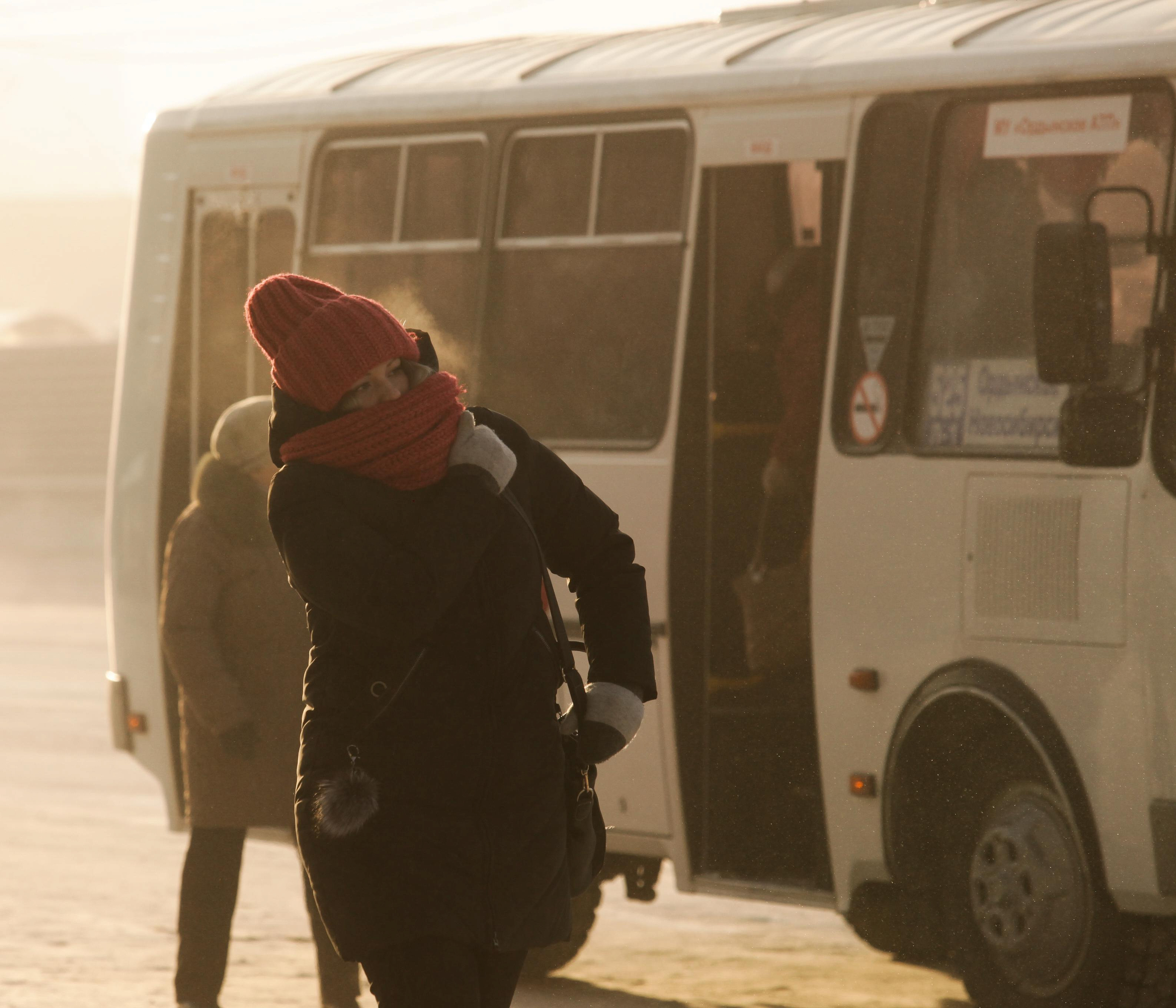 Морозная дымка продержится до вечера 8 декабря в Новосибирске