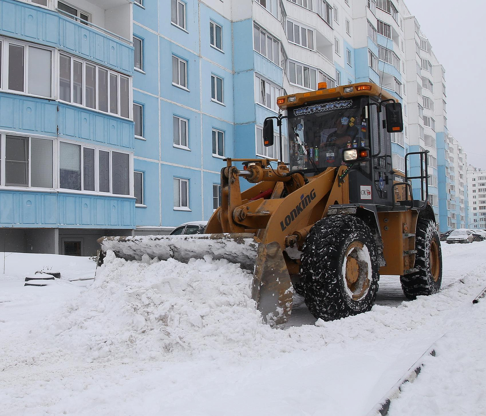 Где будут убирать снег с 18 по 20 марта в Новосибирске — список улиц