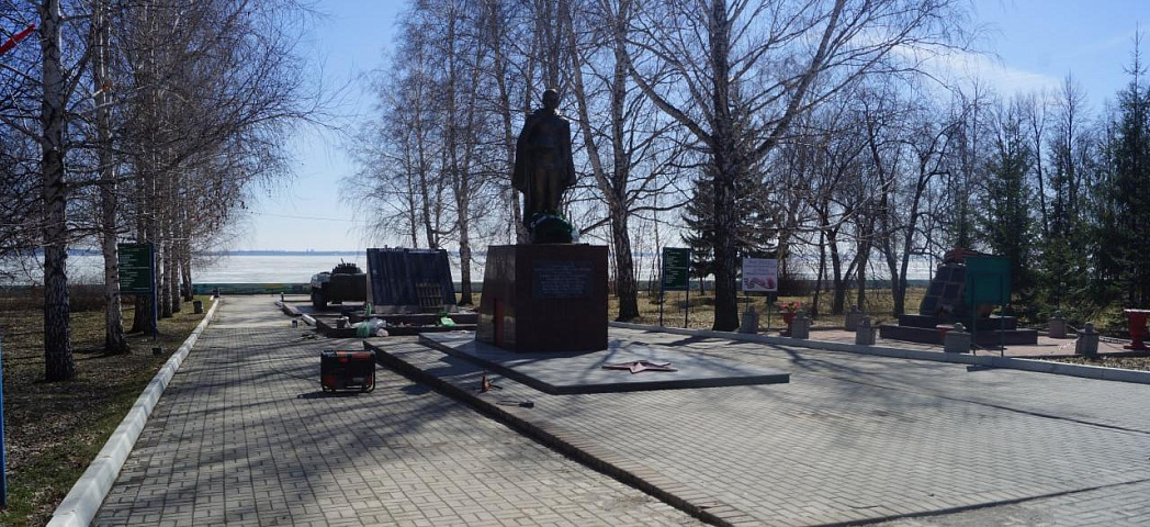 Памятник «Алёша» в честь воинов-освободителей реставрируют на ОбьГЭС