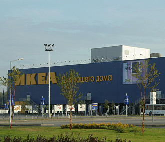 Огромную вывеску IKEA сняли с фасада МЕГИ в Новосибирске