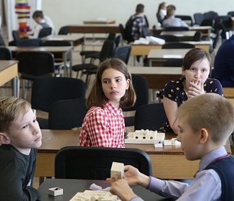 Федорчук объяснил необходимость удалёнки в новосибирских школах