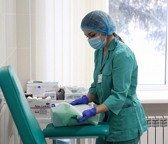 Новосибирские врачи поделились костным мозгом с пациентами